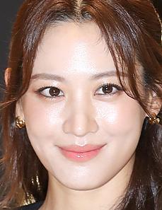 수현