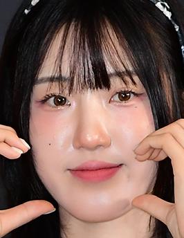 신지은