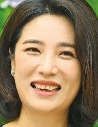 김선정