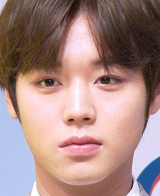 훈