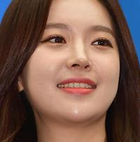 최은지