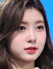 김다연