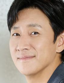 이선균