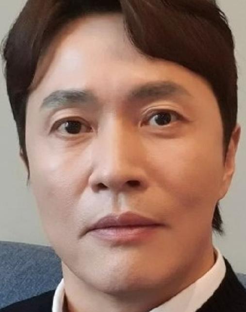 김정민