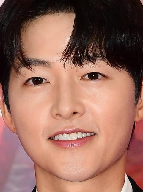 송중기