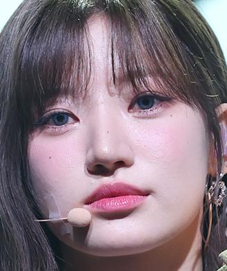 시윤