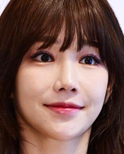 이유리