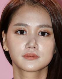 박시현