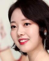 윤다영