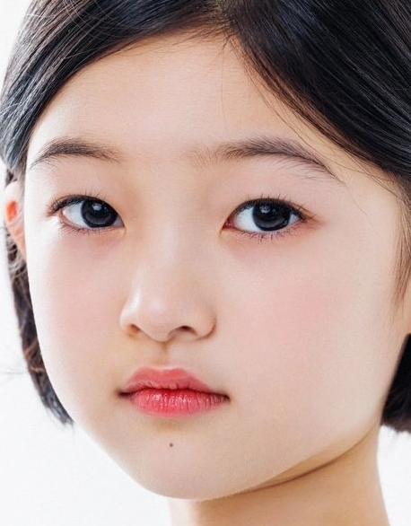 윤채나