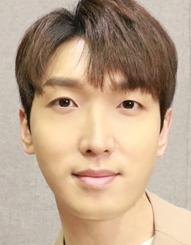 황인욱