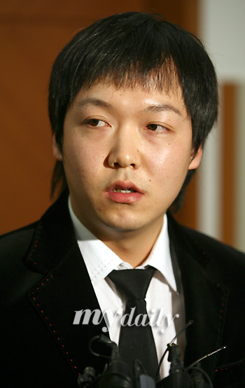 김형은