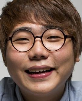 송필근
