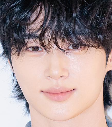변우석