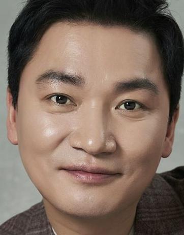 조재윤