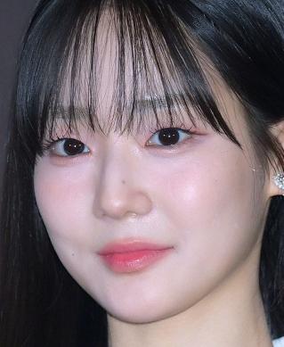 윤서연