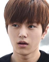 엘