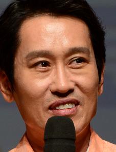 조희봉