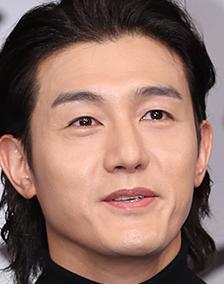 이기우