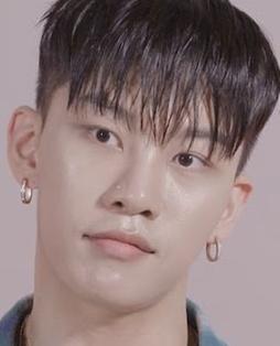 진우